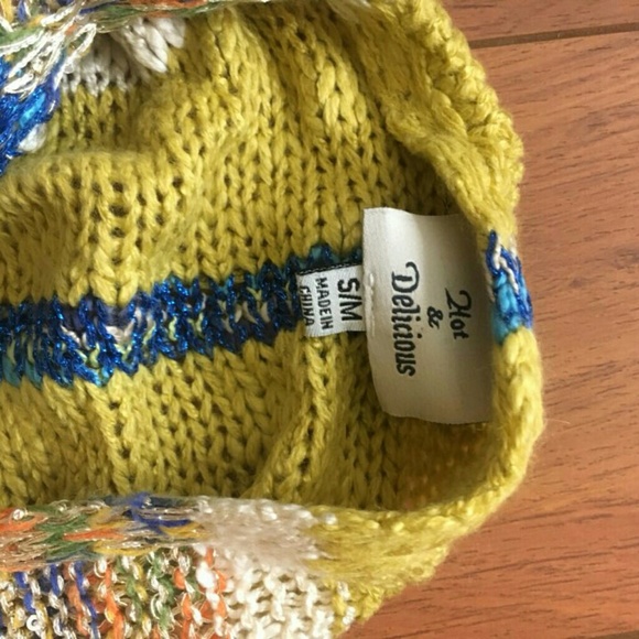 New Sweater Cardigan - Picture 4 of 7